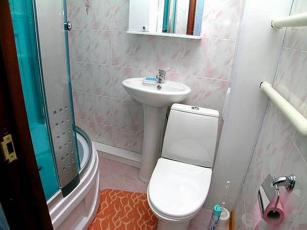Интерьер ванной комнаты в хрущевке с фото