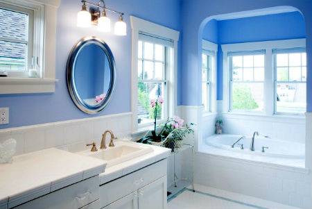 Отделка стен в ванной: керамическая плитка, краска, декоративная штукатурка ... - фото