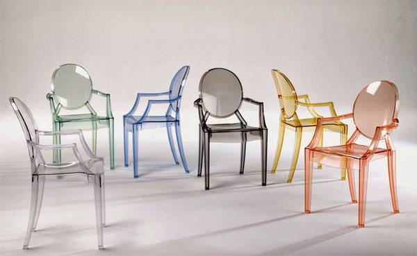 Прозрачные пластиковые стулья  ghost - фото