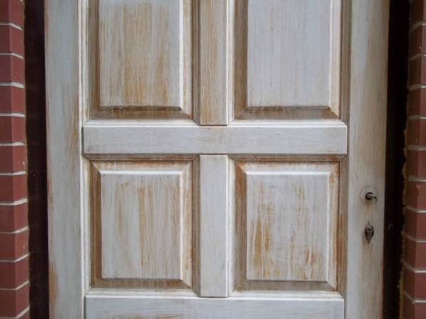 Ремонт деревянных дверей своими руками: советы и инструкции с фото